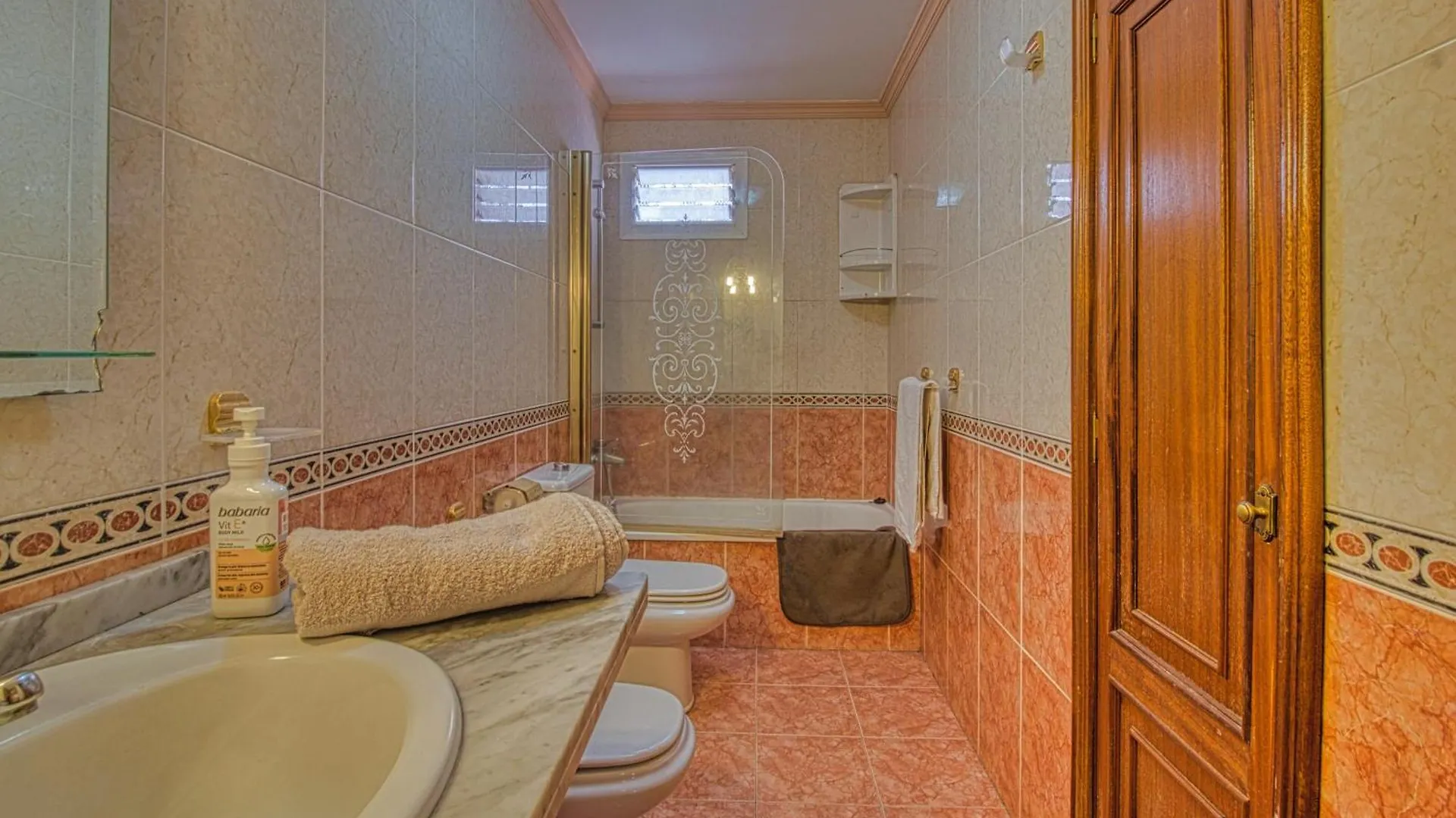 Sea Apartament El Cano In Radazul Sea Beach Apartment