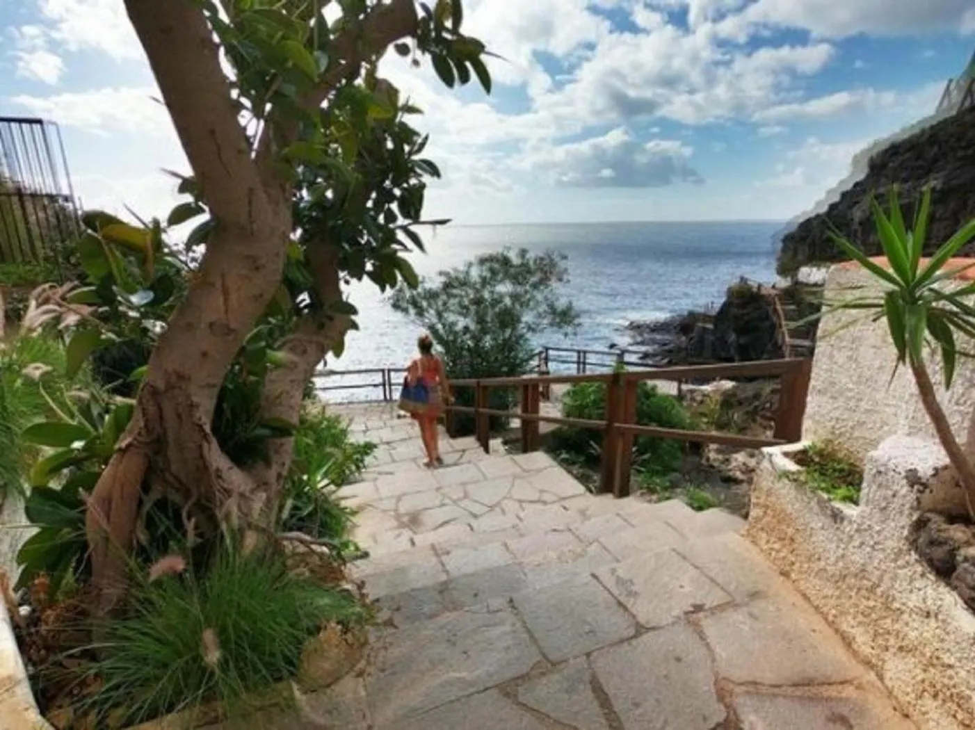 Sea Apartament El Cano In Radazul Sea Beach Apartment