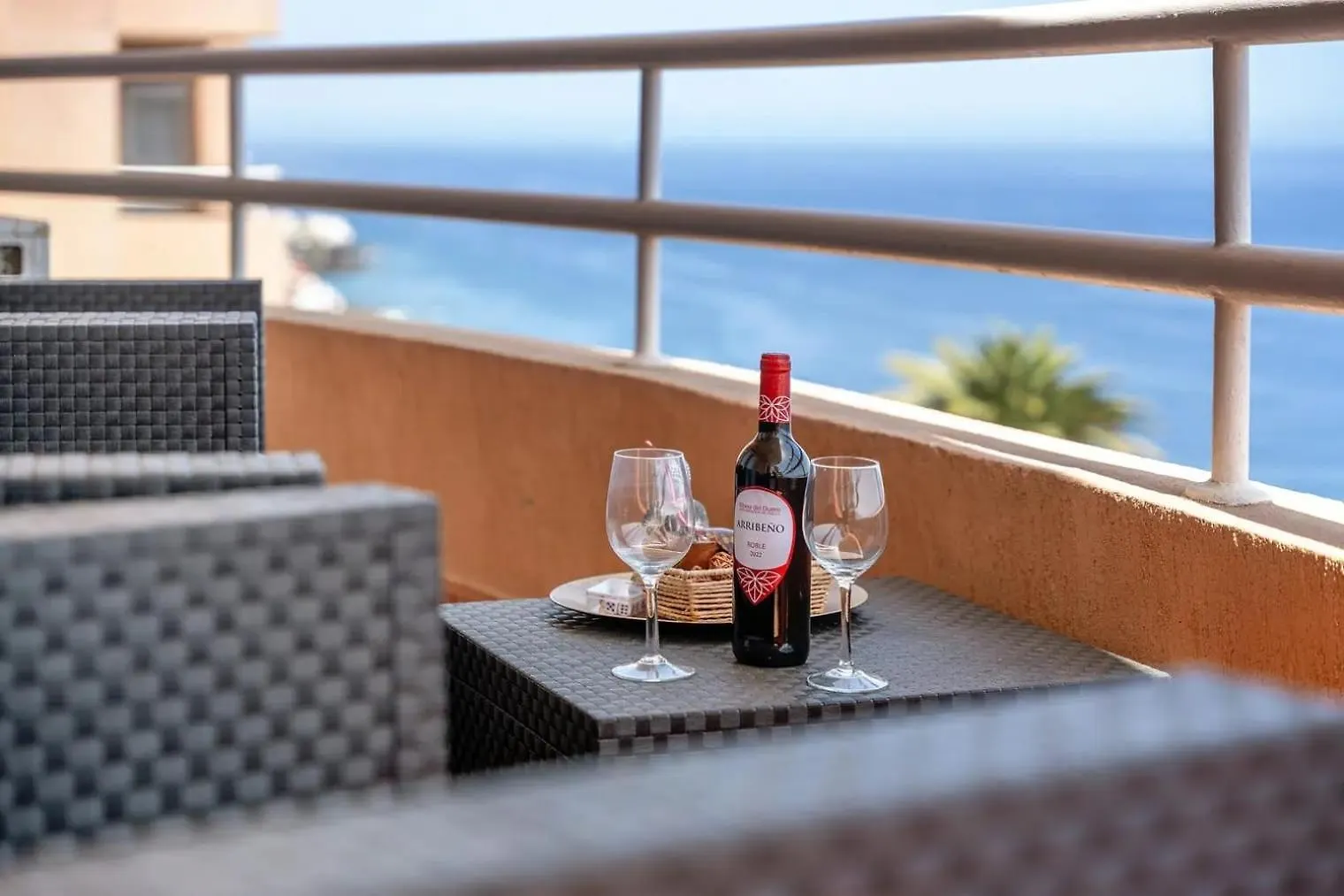 Sea Apartament El Cano In Radazul Sea Beach Apartment